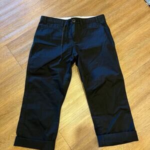 Gap capri black sz 2